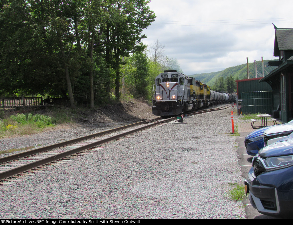 The trio and tank cars